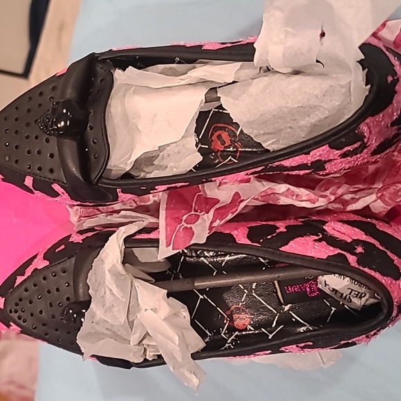 New Abbey dawn skull pointy flats - Picture 2 of 7